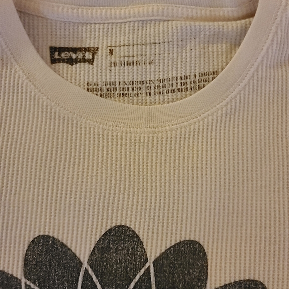 Levi's Strauss & Co. Floral Long Sleeve Shirt | Cream/Black | Medium - Picture 7 of 12